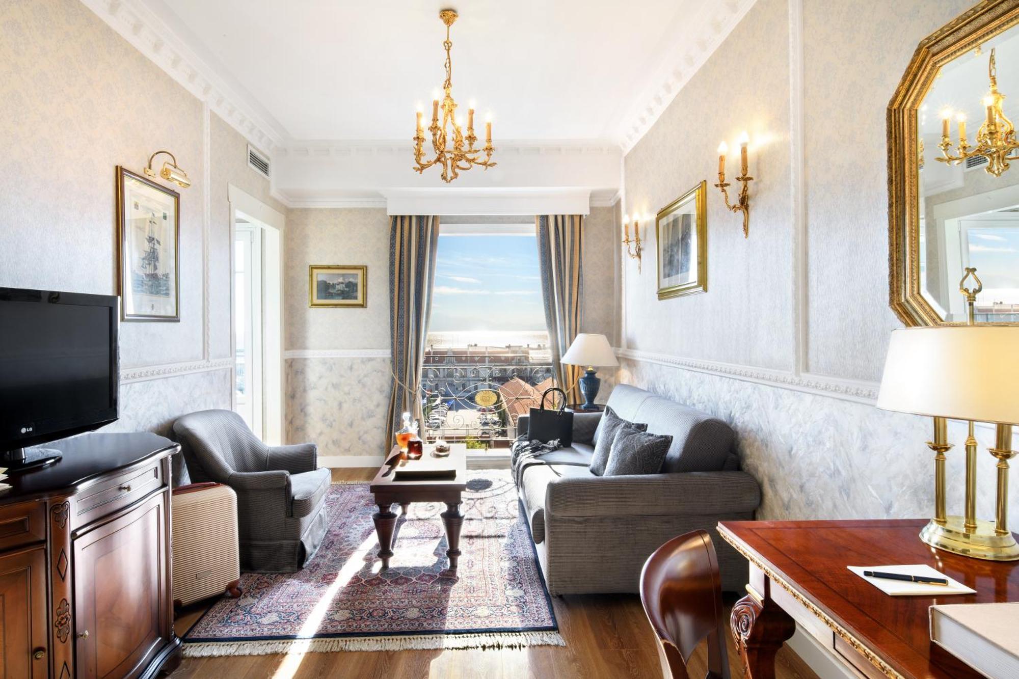 Superior Suite,1658748372:JPEG